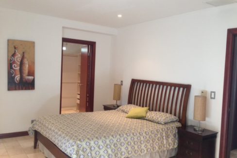 furnished-three-bedroom-apartment-4